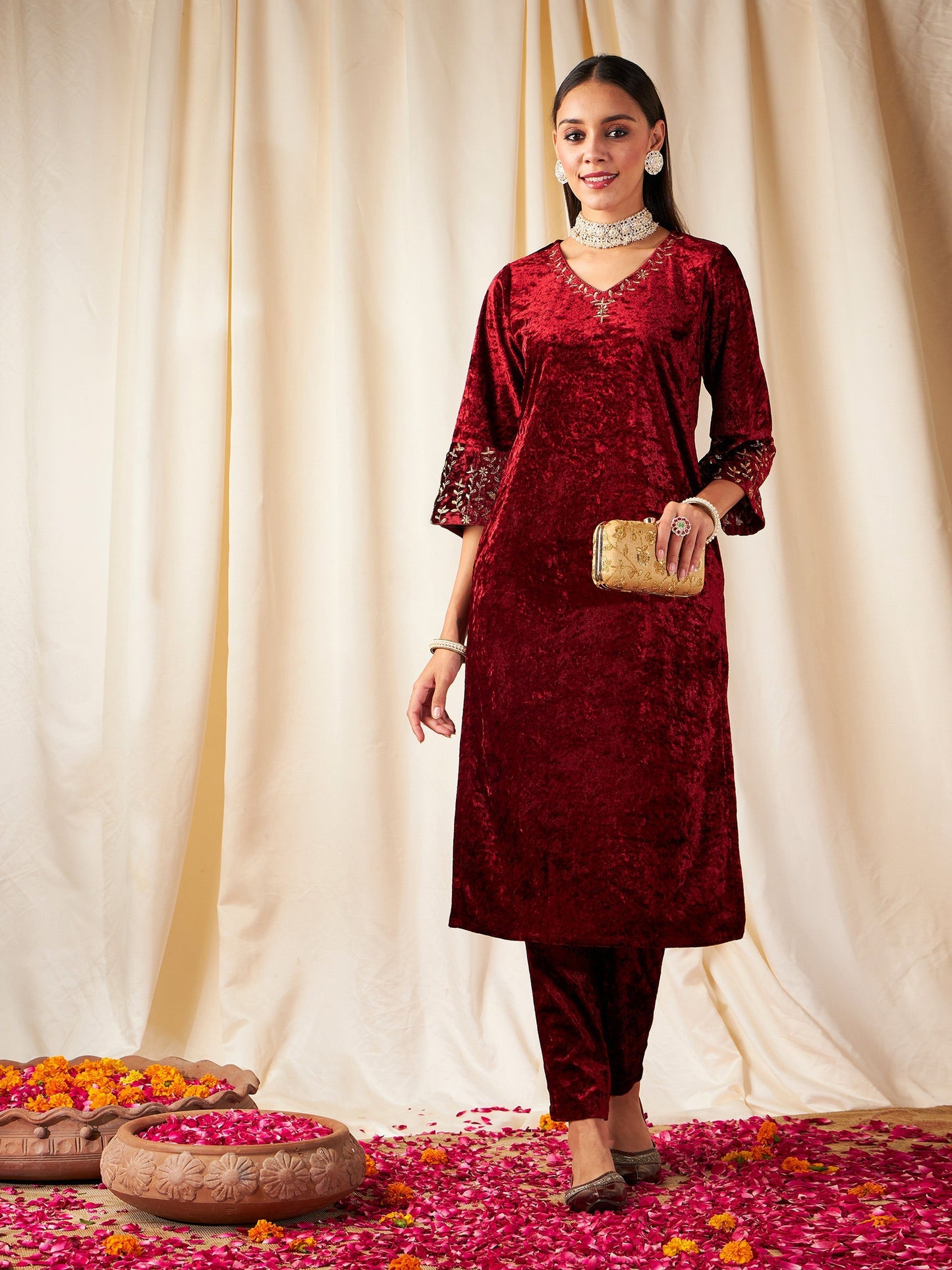 Women Maroon Velvet Sleeve Embroidered Straight Kurta